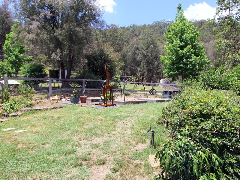 1845 Wollombi Road, Sweetmans Creek NSW 2325
