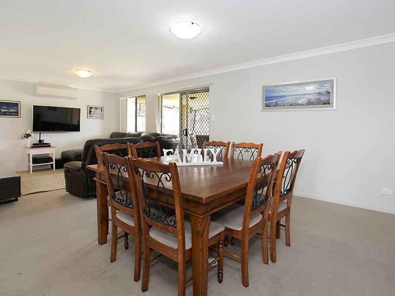 16 Birkdale Boulevard, Cessnock NSW 2325