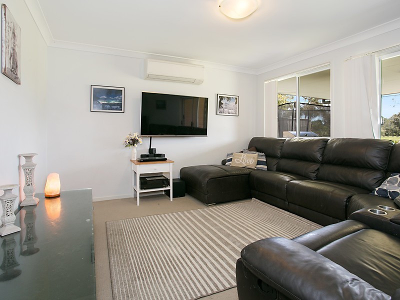 16 Birkdale Boulevard, Cessnock NSW 2325