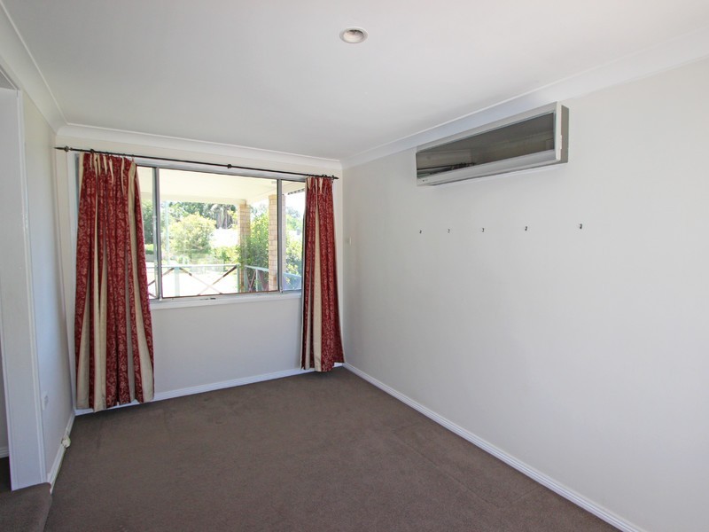 76 Maitland Street, Abermain NSW 2326