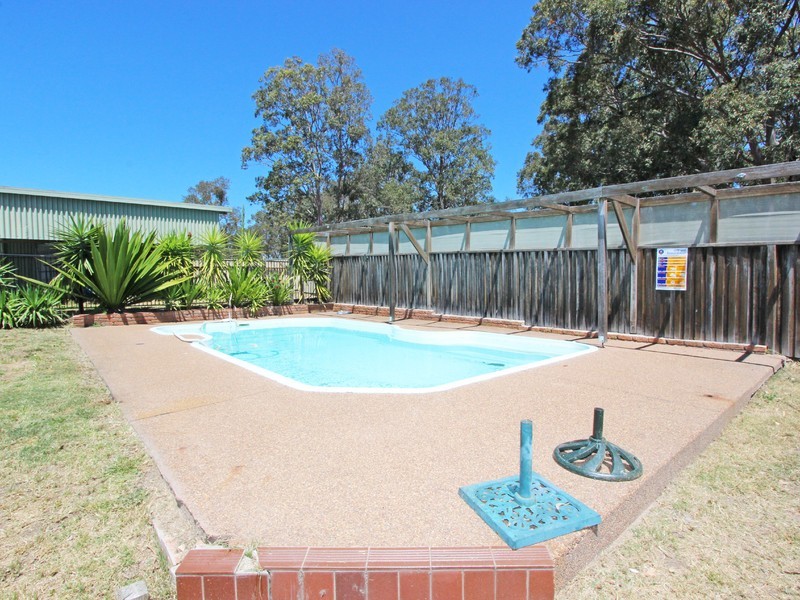 76 Maitland Street, Abermain NSW 2326