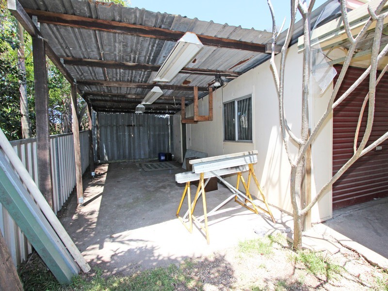 76 Maitland Street, Abermain NSW 2326