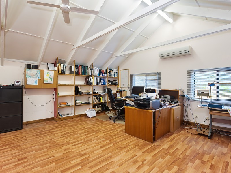 239 Neath Road, Kearsley NSW 2325