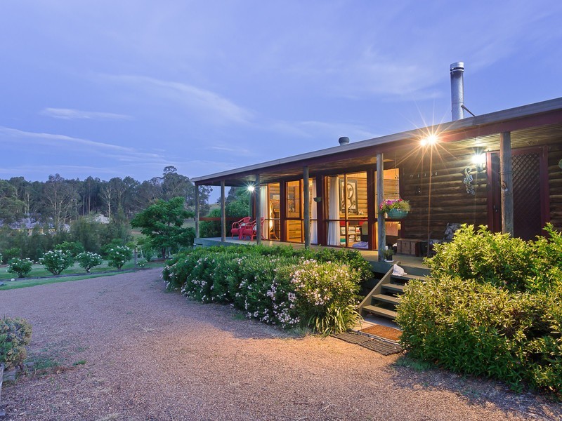 80 Mistletoe Lane, Pokolbin NSW 2320