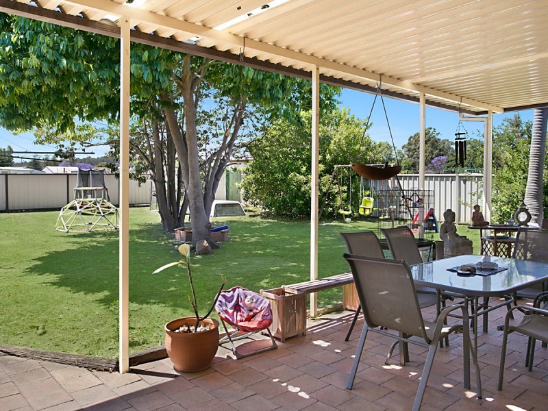 42 Lightfoot Street, Cessnock NSW 2325