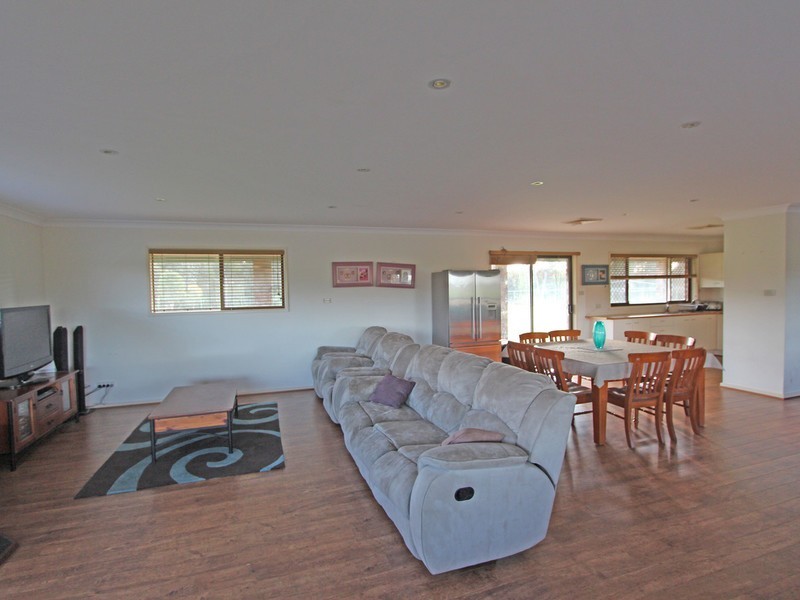 18 Fletcher Street, Nulkaba NSW 2325