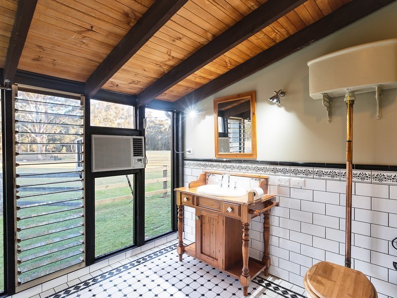 239 Neath Road, Sawyers Gully NSW 2326