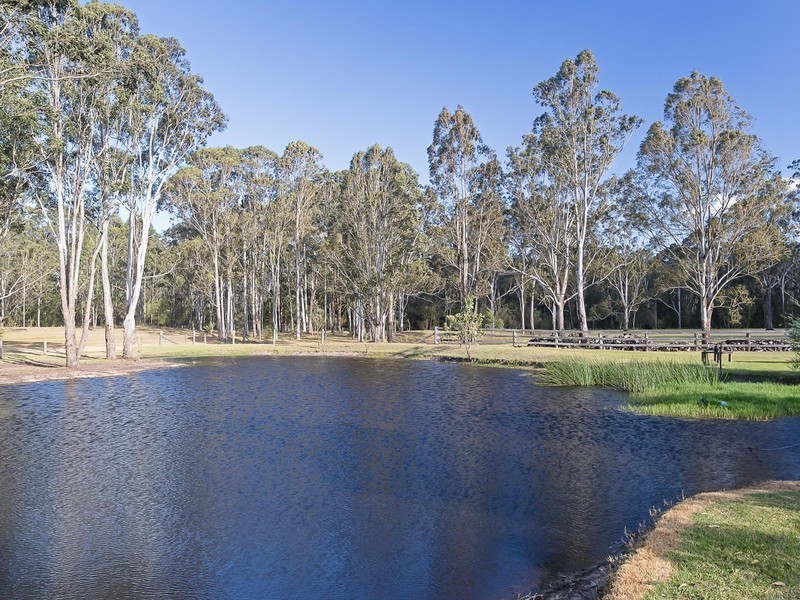 239 Neath Road, Sawyers Gully NSW 2326