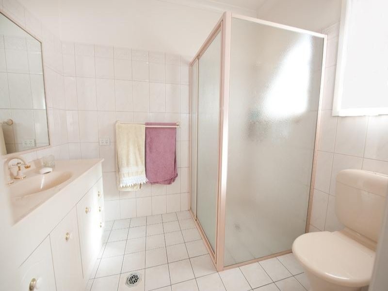 4 Bindi Court, Lavington NSW 2641