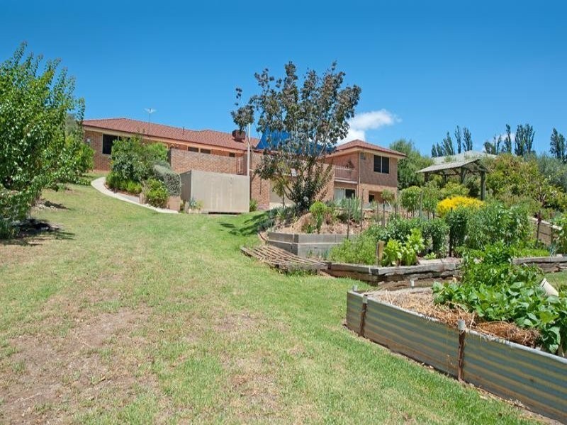 4 Bindi Court, Lavington NSW 2641