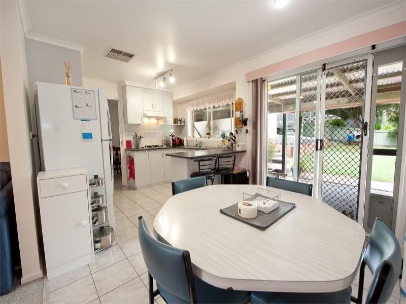 20 Mahogany Court, Thurgoona NSW 2640