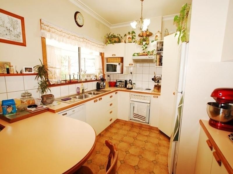 930 Tullimbar Street, North Albury NSW 2640