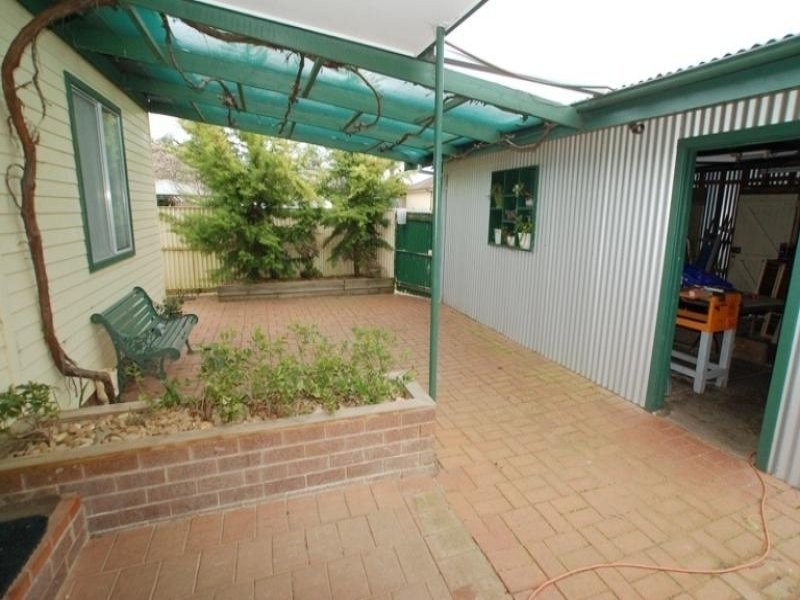 930 Tullimbar Street, North Albury NSW 2640