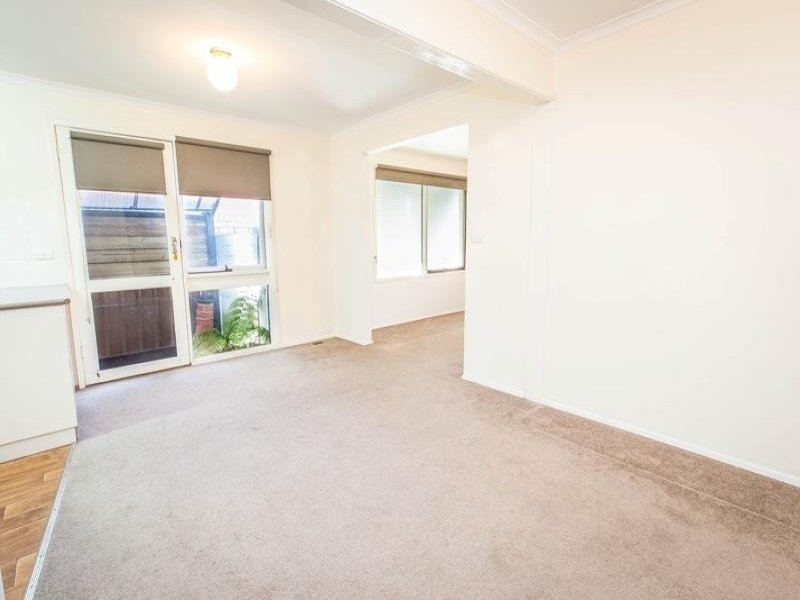 314 Cheyenne Drive, Lavington NSW 2641