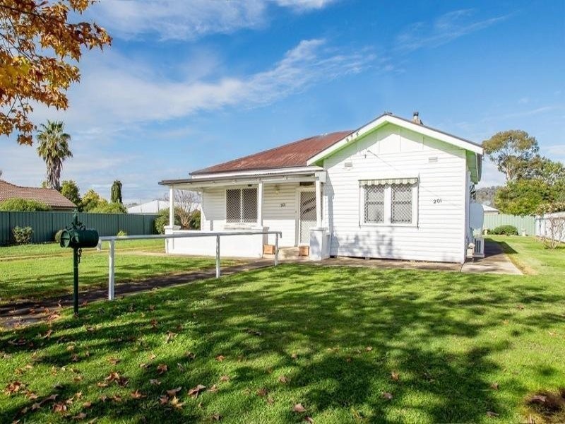 201 Andrews Street, East Albury NSW 2640