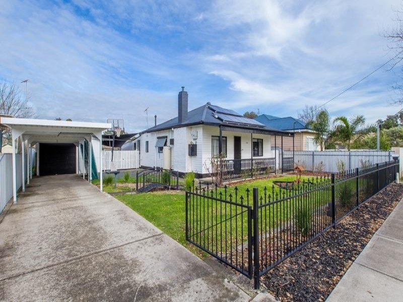 531 Comans Avenue, Lavington NSW 2641