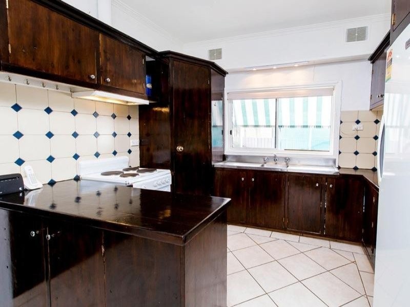 531 Comans Avenue, Lavington NSW 2641