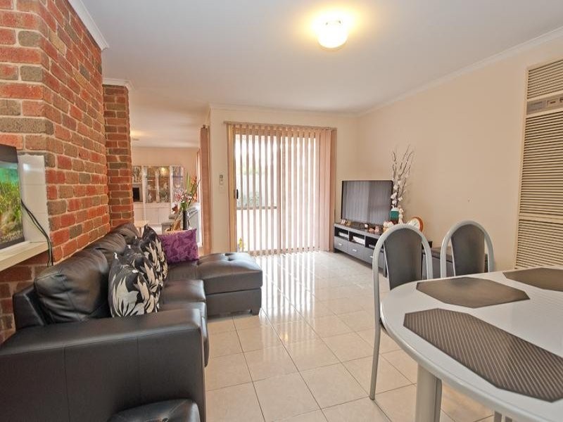 23 Saville Avenue, Lavington NSW 2641