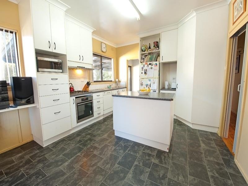 557 Seymour Street, Lavington NSW 2641