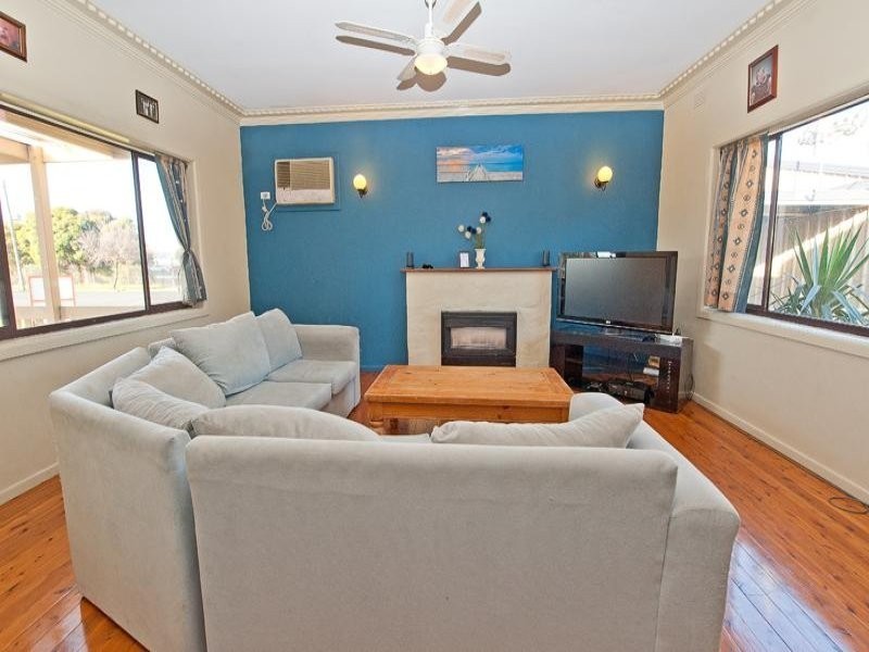 557 Seymour Street, Lavington NSW 2641