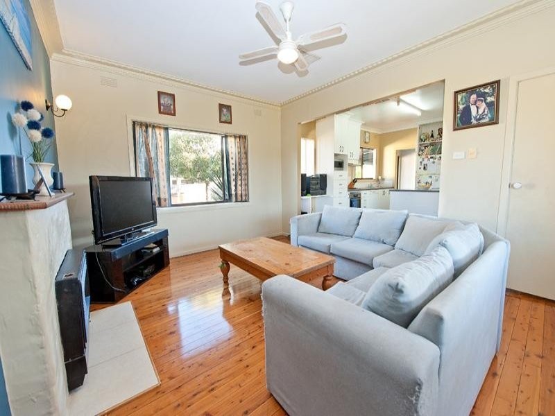 557 Seymour Street, Lavington NSW 2641