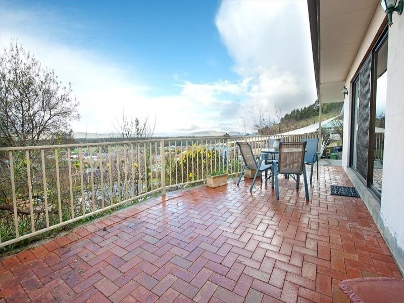 9 Ronald Place, East Albury NSW 2640