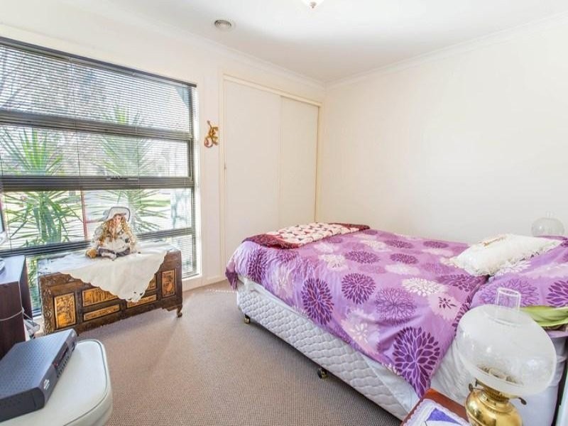 11 Garden Cove, West Wodonga VIC 3690