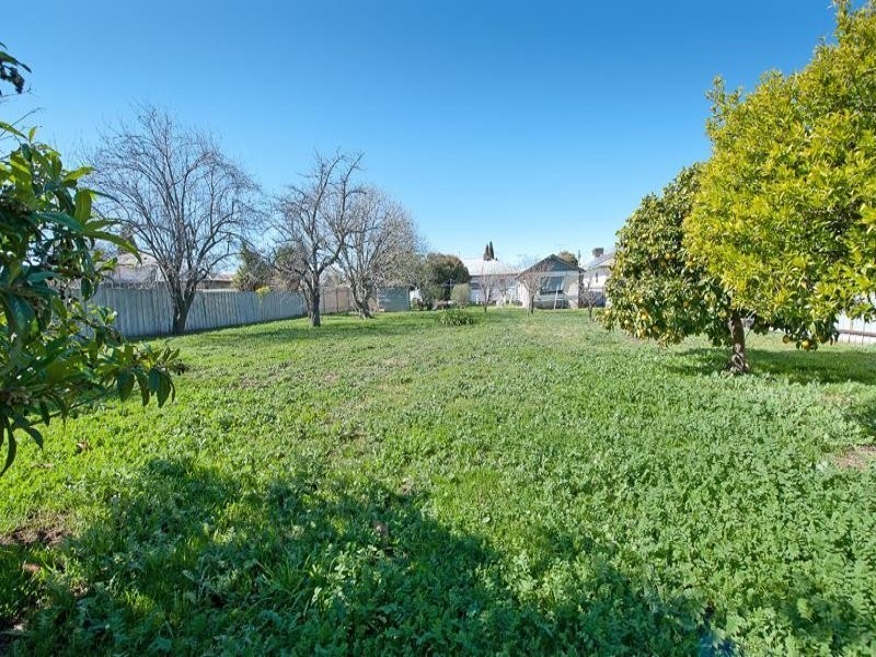 467 Bownds Street, Lavington NSW 2641