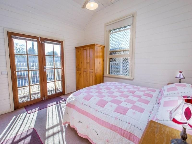 354 Tribune Street, Albury NSW 2640