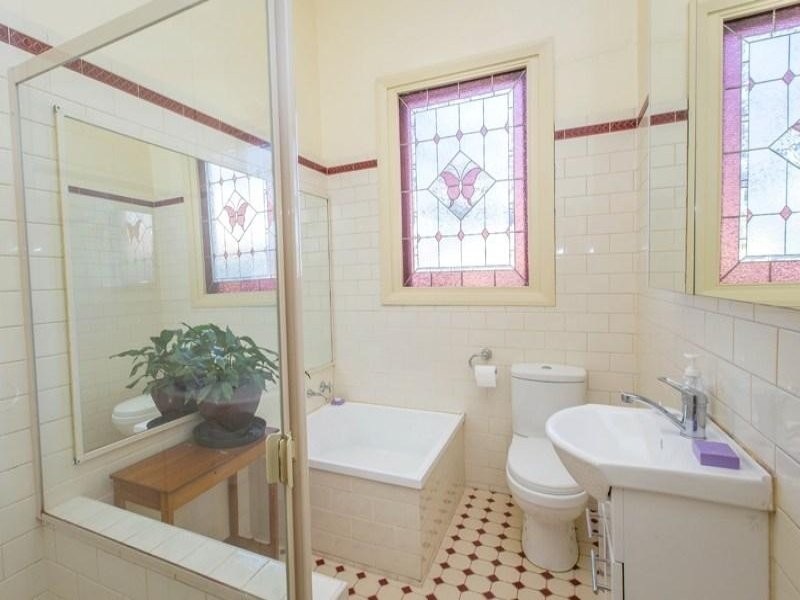 354 Tribune Street, Albury NSW 2640