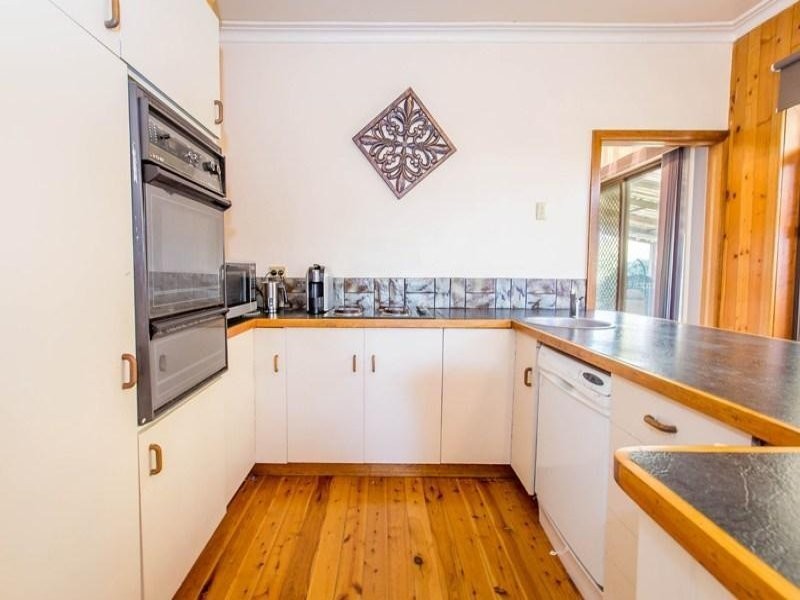 980 Calimo Street, North Albury NSW 2640