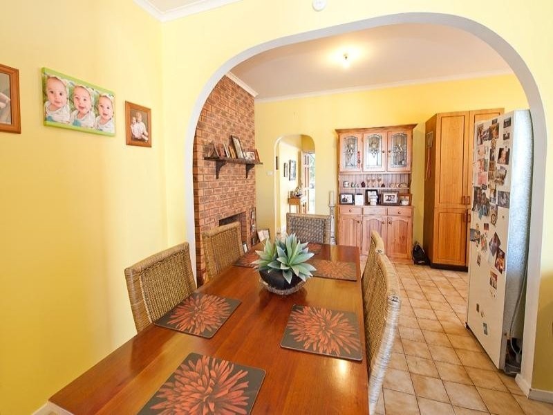 453 Hall Avenue, Lavington NSW 2641