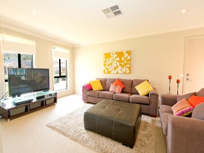 3 Tabitha Court, East Albury NSW 2640