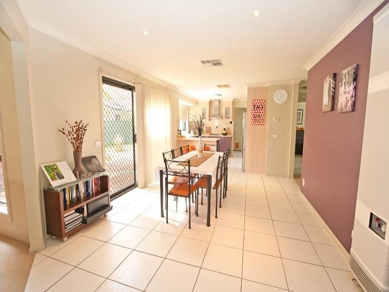 3 Tabitha Court, East Albury NSW 2640