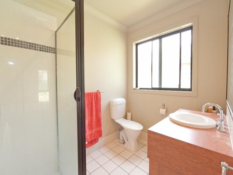 3 Tabitha Court, East Albury NSW 2640