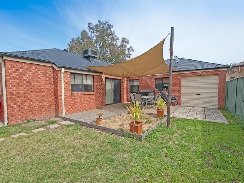 3 Tabitha Court, East Albury NSW 2640