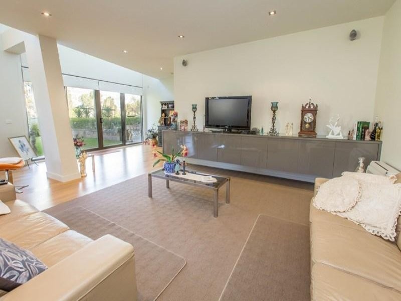 2 Parkland Drive, Wodonga VIC 3690
