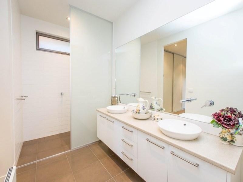 2 Parkland Drive, Wodonga VIC 3690