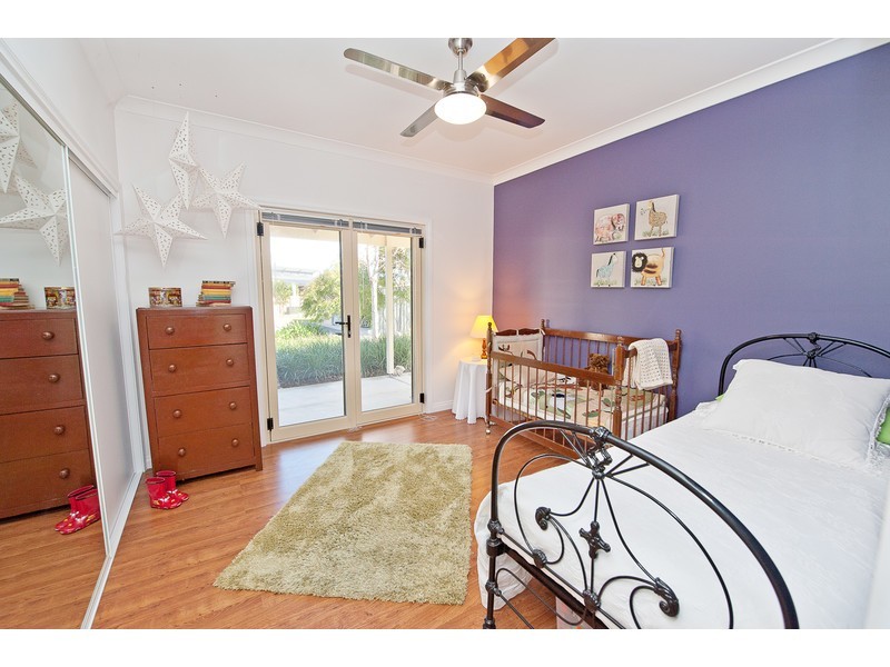 9 Lobbe Road, Thurgoona NSW 2640