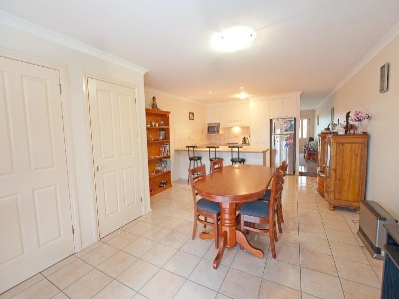 1/550 Kotthoff Street, Lavington NSW 2641