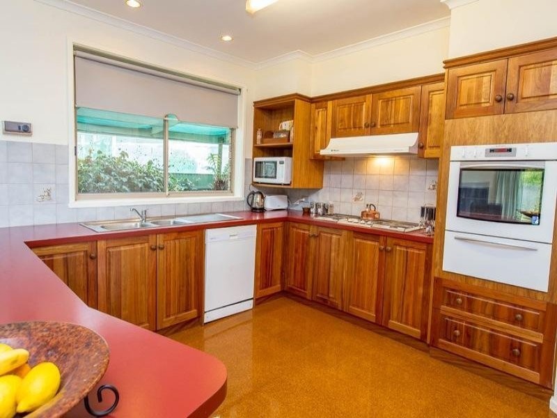 505 Munro Street, Lavington NSW 2641