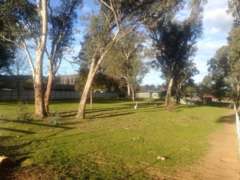 642 Lyne Street, Lavington NSW 2641