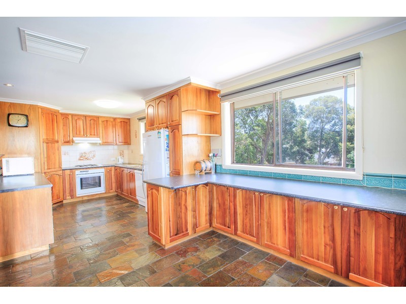258 Desmond Street, Lavington NSW 2641