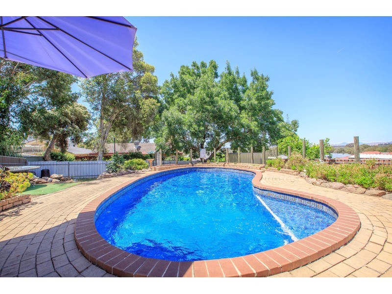 258 Desmond Street, Lavington NSW 2641