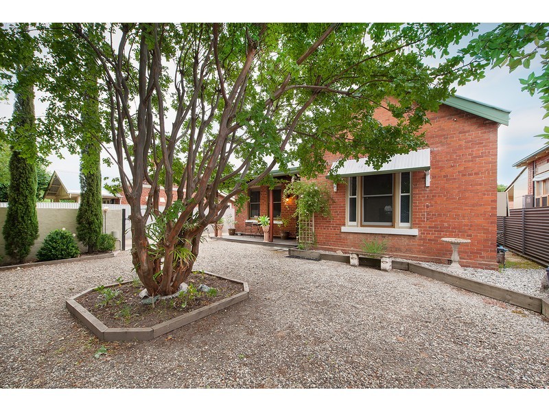 715 Young Street, Albury NSW 2640