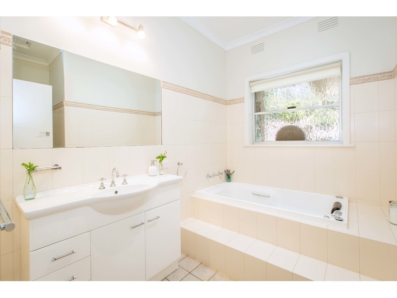 649 Yambla Avenue, Albury NSW 2640