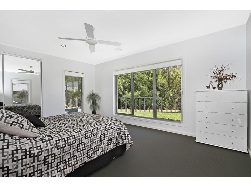 64 Golflinks Avenue, West Wodonga VIC 3690