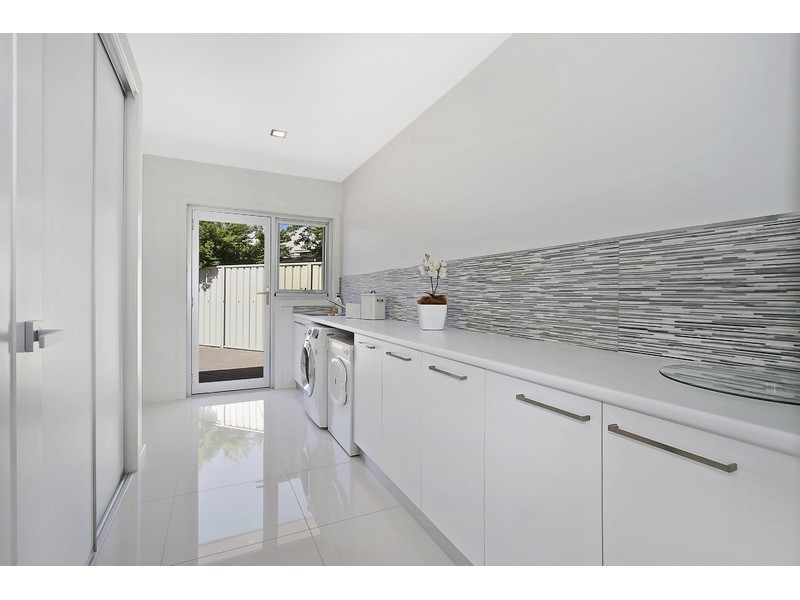 64 Golflinks Avenue, West Wodonga VIC 3690