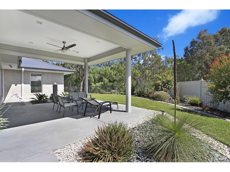 64 Golflinks Avenue, West Wodonga VIC 3690