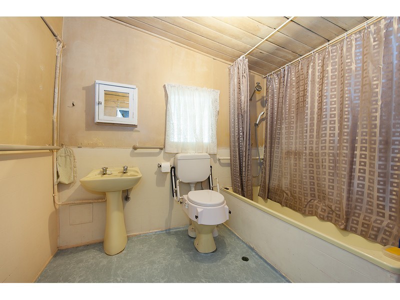 457 Prune Street, Lavington NSW 2641